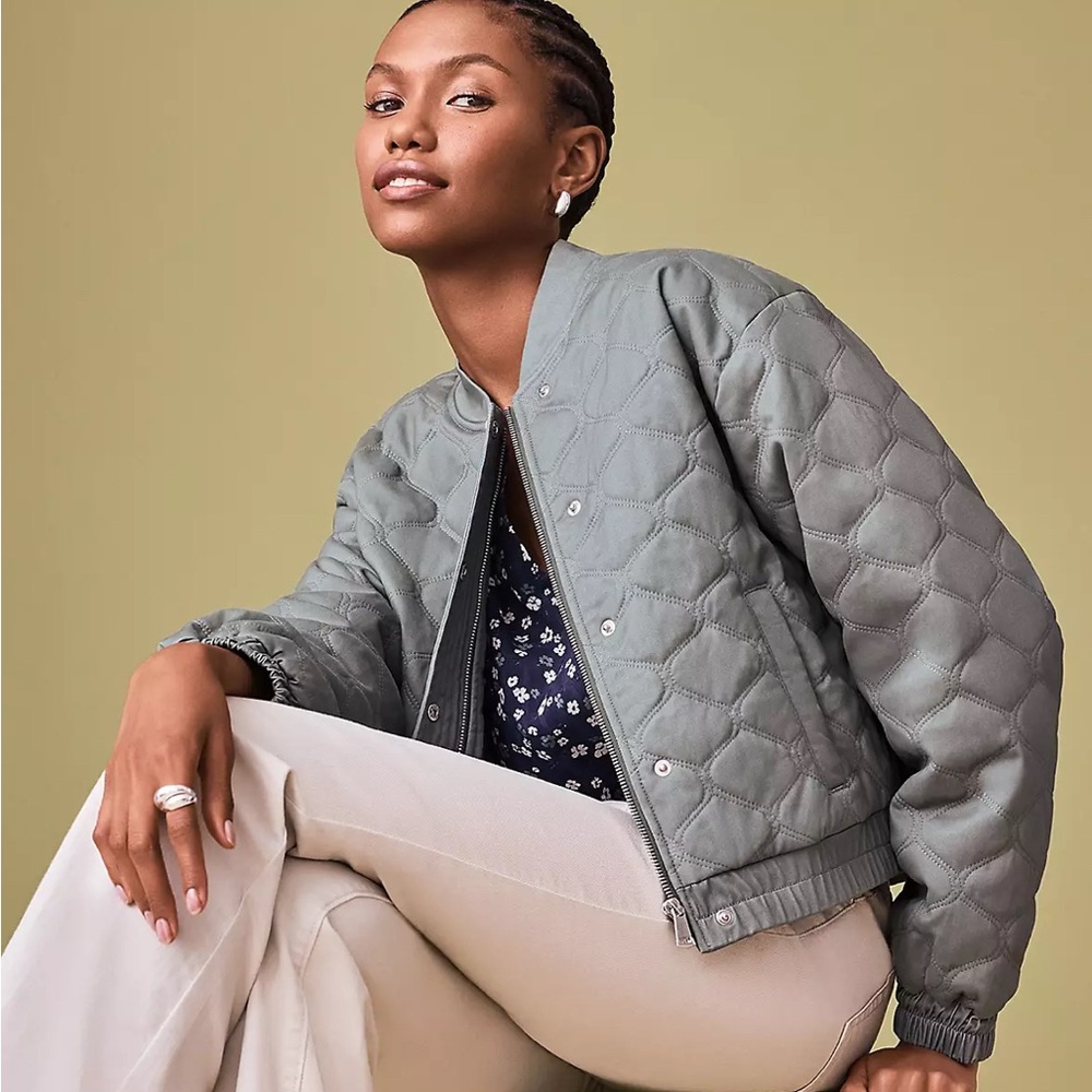 Loft Quilted Bomber Jacket XS new